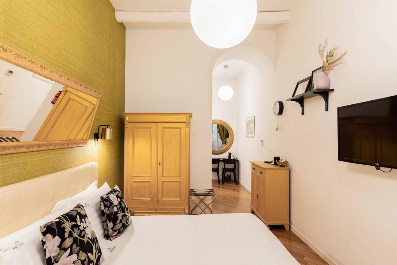 Vittoria Charme Apartment Rome Bagian luar foto