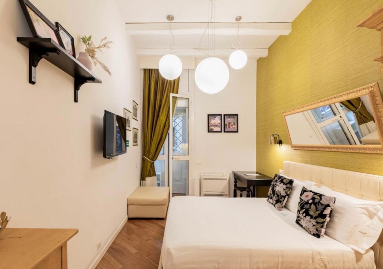 Vittoria Charme Apartment Rome Bagian luar foto